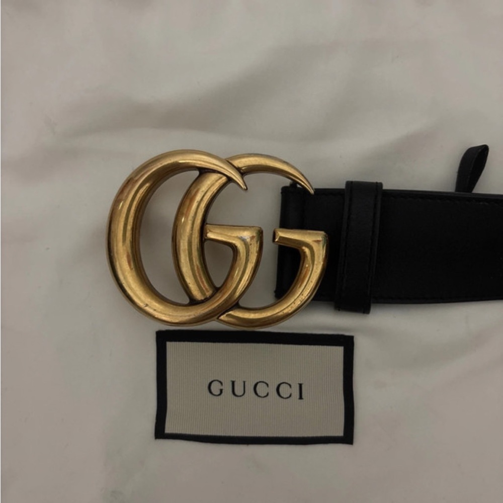 Gucci Black Leather Belt with Gold Double G Buckle